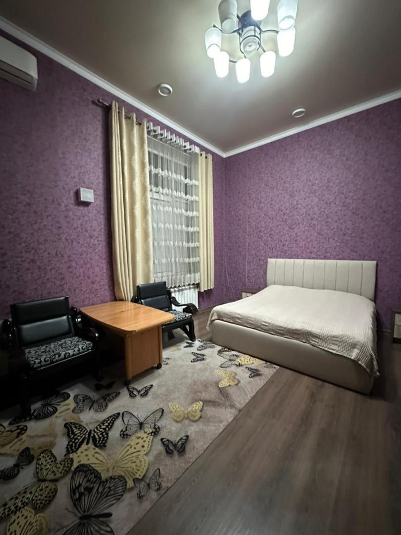 Sweet Home Hostel Bisjkek Buitenkant foto